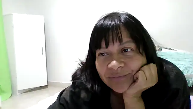 adri89-g online show from 07-03-26, 04:19