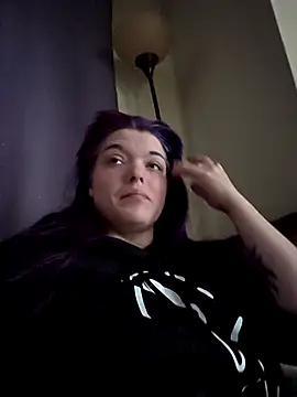 Snapshot of powhatanqueen chatting on 10-10-25, 04:06 powhatanqueen online show from 10-10-25, 04:06