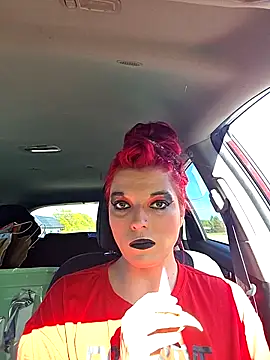 Snapshot of powhatanqueen chatting on 11-07-25, 05:13 powhatanqueen online show from 11-07-25, 05:13