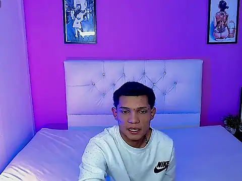 EL VENEZOLANO 22CM online show from 09-22-25, 05:42