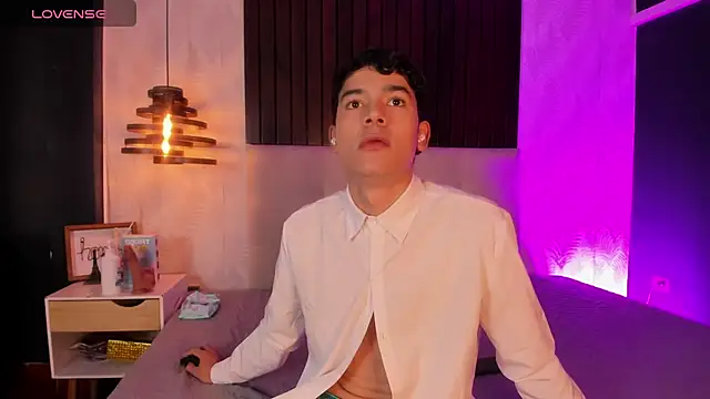 SandroVeyra online show from 12-01-25, 03:33