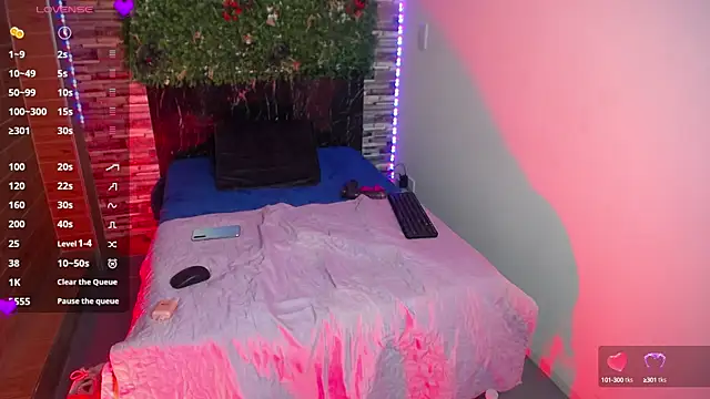 Snapshot of dayis_durand chatting on 10-04-25, 08:18 dayis durand online show from 10-04-25, 08:18