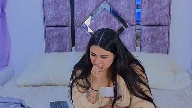 danilu and eva21 online show from 10-14-25, 08:20