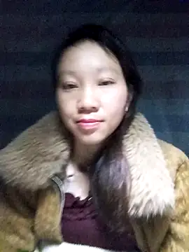 bonnie-00 online show from 12-04-25, 10:40