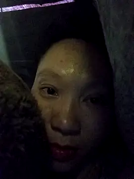 bonnie-00 online show from 12-18-25, 03:29