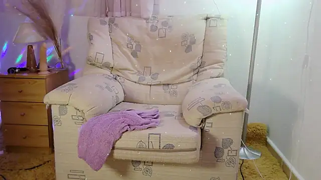 Snapshot of Afrikaisy_big21dx chatting on 10-15-25, 07:25 Afrikaisy big21dx online show from 10-15-25, 07:25