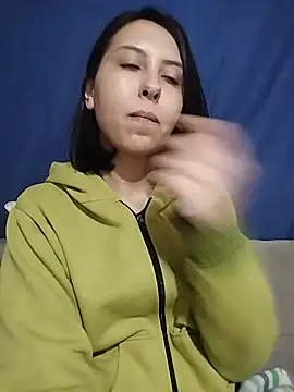 scarletoficial online show from 07-18-26, 01:10