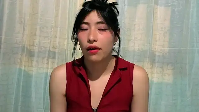 Sullyoonn online show from 11-04-25, 11:59