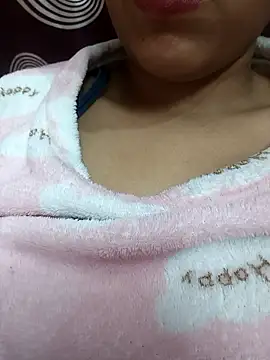 Snapshot of AnjaliKapoor chatting on 01-12-26, 11:04 AnjaliKapoor online show from 01-12-26, 11:04