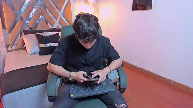 kraven lust online show from 10-01-25, 02:50