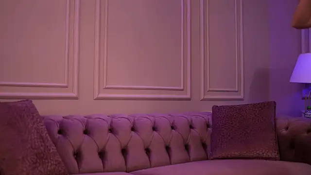 KatieHayes online show from 11-02-25, 07:05