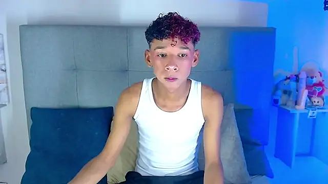 Snapshot of Billie_Turner_ chatting on 10-12-25, 04:00 Billie Turner online show from 10-12-25, 04:00