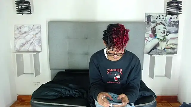 Snapshot of Billie_Turner_ chatting on 11-15-25, 04:10 Billie Turner online show from 11-15-25, 04:10