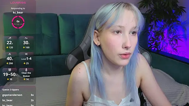 evlica online show from 04-19-26, 02:05