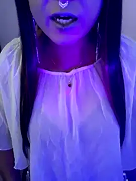 Snapshot of Cutie-Whiskey1 chatting on 03-11-26, 09:04 Cutie-Whiskey1 online show from 03-11-26, 09:04