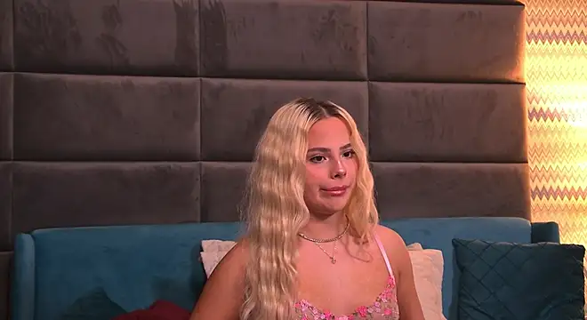 YssabelFox online show from 10-17-25, 03:31