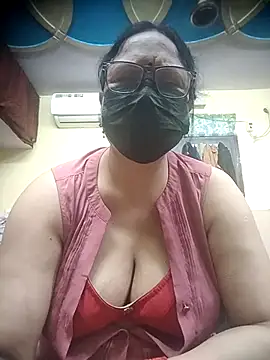 thehotlady online show from 04-07-26, 02:56