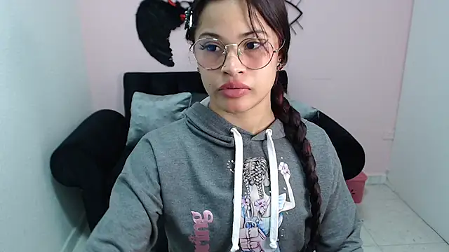 mia sexgirl online show from 10-24-25, 12:23