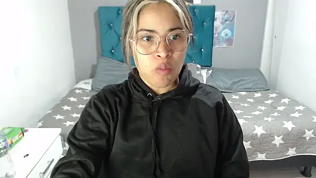 mia sexgirl online show from 04-16-26, 12:17