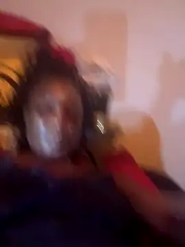 Snapshot of GoddessScott chatting on 12-03-25, 03:47 GoddessScott online show from 12-03-25, 03:47