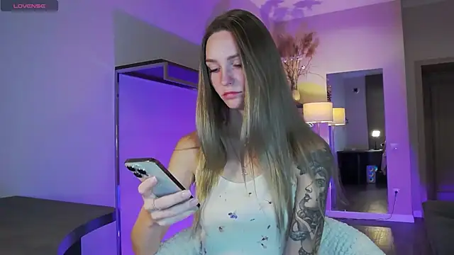 Melloudy online show from 09-29-25, 05:34