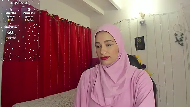 ShanaJamil online show from 11-30-25, 01:26