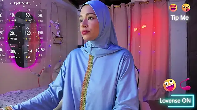 ShanaJamil online show from 12-18-25, 12:11