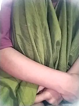 Snapshot of Rapunzal chatting on 02-06-26, 06:22 Rapunzal online show from 02-06-26, 06:22