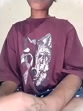 Snapshot of Rapunzal chatting on 02-21-26, 06:20 Rapunzal online show from 02-21-26, 06:20