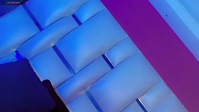 JessiscaWalker online show from 12-04-25, 07:11