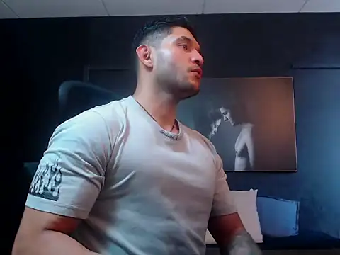 RichardMilleer online show from 12-16-25, 02:44