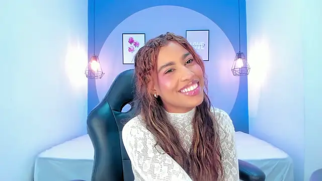 selena monroy online show from 10-19-25, 01:23