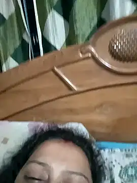 Snapshot of Deliciouskimi chatting on 11-06-25, 08:21 Deliciouskimi online show from 11-06-25, 08:21