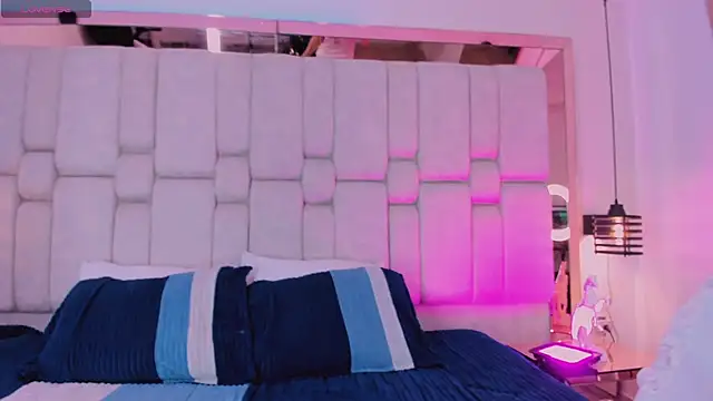 Snapshot of _GigiDoll_ chatting on 09-20-25, 12:06 GigiDoll online show from 09-20-25, 12:06