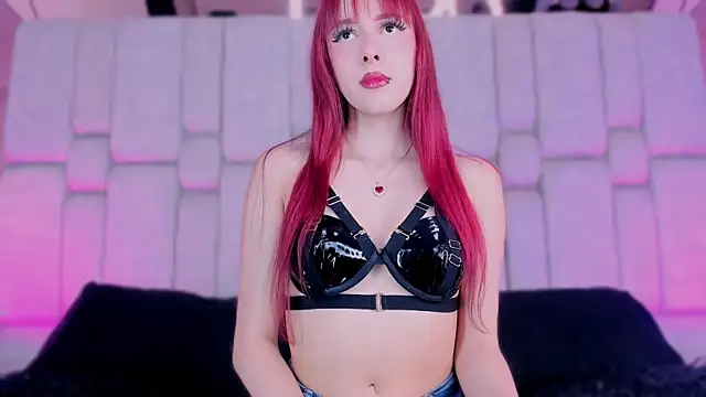 Snapshot of _GigiDoll_ chatting on 11-13-25, 11:53 GigiDoll online show from 11-13-25, 11:53