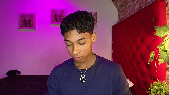 CoffeNaughty nom online show from 11-21-25, 03:38