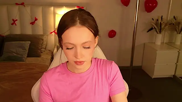 SallyPinkman online show from 02-13-26, 09:05