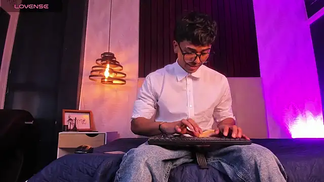 Jaycob Black1 online show from 11-08-25, 12:27