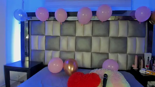 abbiecollins js online show from 11-14-25, 02:10