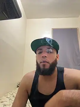 LeoPR00 online show from 11-28-25, 04:20