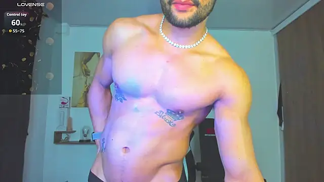 Snapshot of JordanRossie chatting on 10-21-25, 11:27 JordanRossie online show from 10-21-25, 11:27