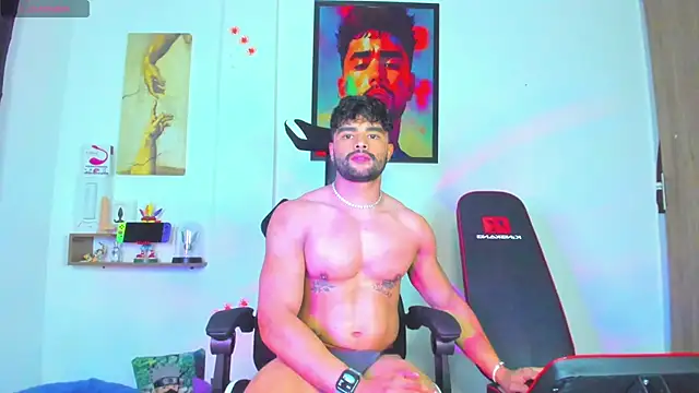 Snapshot of JordanRossie chatting on 10-22-25, 10:53 JordanRossie online show from 10-22-25, 10:53