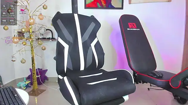 Snapshot of JordanRossie chatting on 12-13-25, 07:53 JordanRossie online show from 12-13-25, 07:53