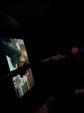 Snapshot of nymphoandthebeast69 chatting on 01-18-26, 01:04 nymphoandthebeast69 online show from 01-18-26, 01:04