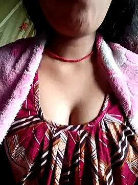 Snapshot of soni2005 chatting on 02-12-26, 02:39 soni2005 online show from 02-12-26, 02:39