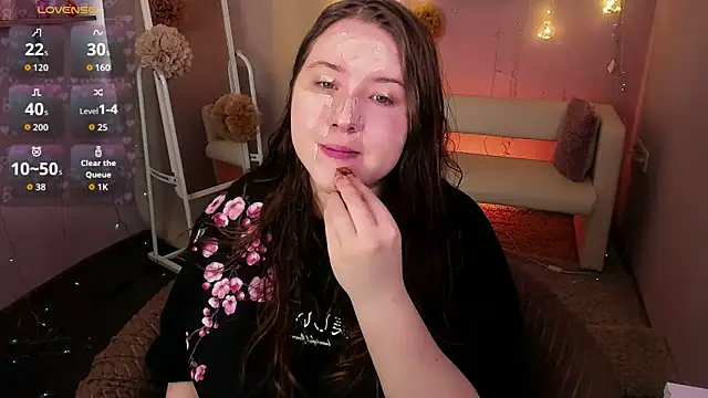 Selena Muse online show from 05-31-26, 01:18