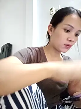 Snapshot of Na_xx chatting on 10-07-25, 01:58 Na xx online show from 10-07-25, 01:58