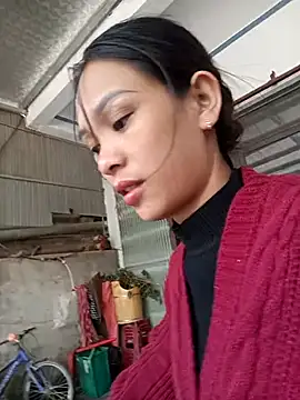 Snapshot of Na_xx chatting on 11-12-25, 01:06 Na xx online show from 11-12-25, 01:06