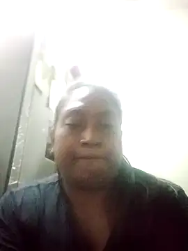 Snapshot of Indianqueen786 chatting on 09-16-25, 08:32 Indianqueen786 online show from 09-16-25, 08:32