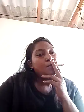 Snapshot of Indianqueen786 chatting on 09-21-25, 10:06 Indianqueen786 online show from 09-21-25, 10:06